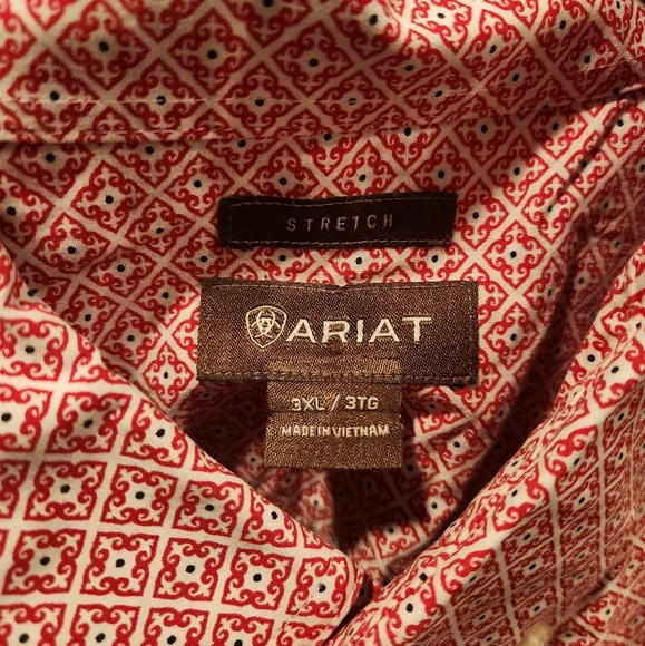 Ariat Red Casual Button Down Shirt with Geometric Pattern - Picture 1 of 3